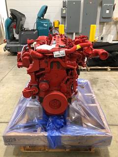 New Cummins B6.7 Engine
