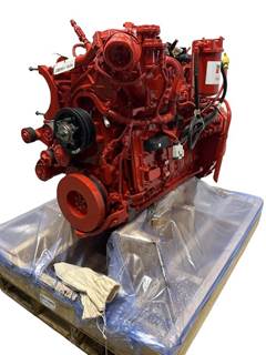 New Cummins B6.7 Engine