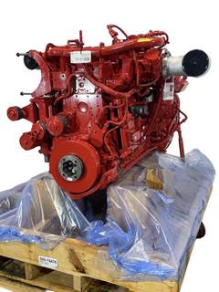 New Cummins B6.7 Engine