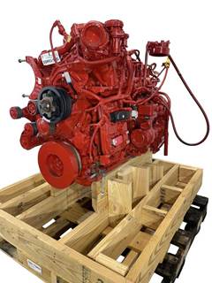 New Cummins B6.7 Engine