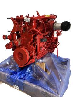 New Cummins B6.7 Engine