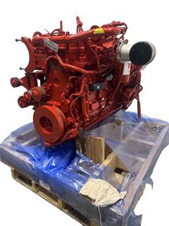 New Cummins B6.7 Engine