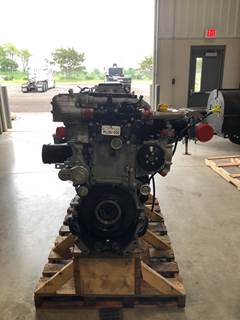 NTO Detroit Diesel DD13 Engine