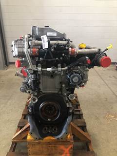 Used Detroit Diesel DD13 Engine