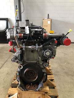Used Detroit Diesel DD13 Engine