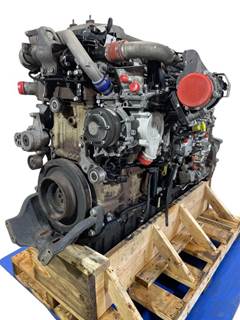 Used Detroit Diesel DD15 Engine