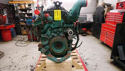 Used Volvo D11H Engine