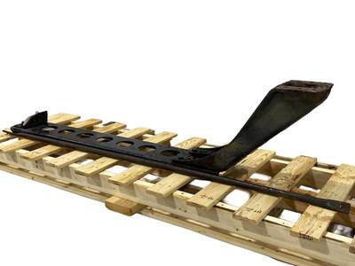 Used Freightliner Cascadia 125 Bracket, Exhaust Stack