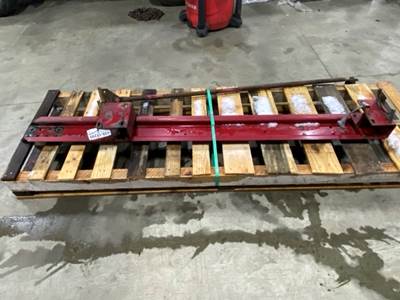 Used Freightliner Columbia Exhaust Stack Bracket