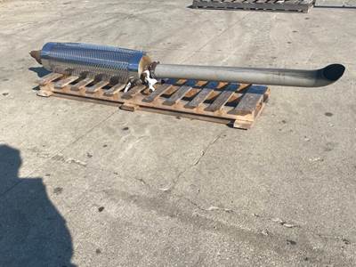 Used Freightliner Columbia Exhaust Stack