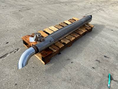 Used Freightliner Business Class M2 Exhaust Stack