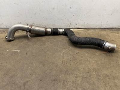 NTO Freightliner MT 55 Turbo To DPF Pipe