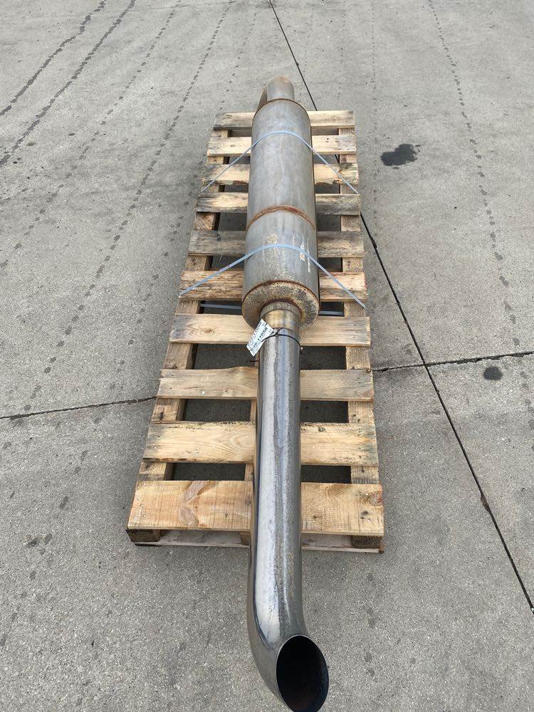 2005 Used International 9400i Exhaust Stack For Sale Dorr, MI