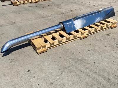 Used International 9400i RH Exhaust Stack