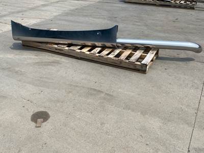 Used International Lonestar RH Exhaust Stack Assembly