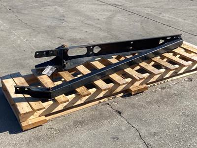 Used International RH613 Bracket, Exhaust Stack