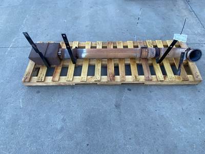 Used Kenworth T700 Diffuser with Bracket