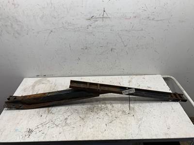 Used Volvo VNL Gen 2 RH Exhaust Stack Bracket