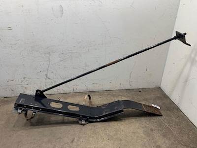 2001 Used Volvo VNL Gen 1 RH Exhaust Stack Bracket For Sale | Dorr, MI ...