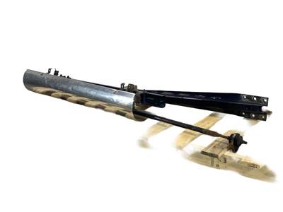 Used Volvo VNL Gen 2 Bracket, Exhaust Stack