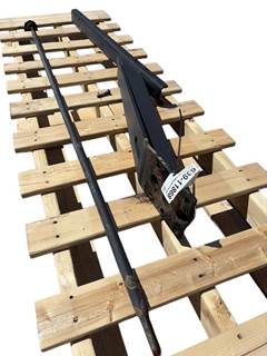 Used Volvo VNL Gen 2 Bracket, Exhaust Stack