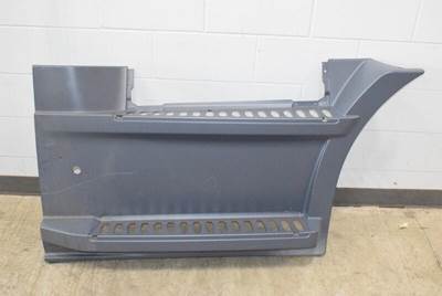 NTO Freightliner Cascadia 116 Passenger Side Fairing