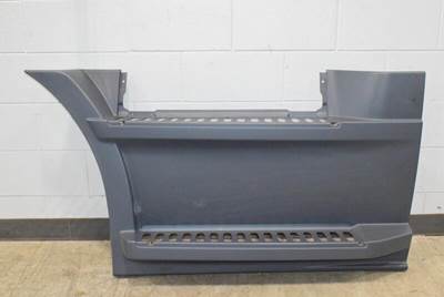 NTO Freightliner Cascadia 116 Driver Side Fairing