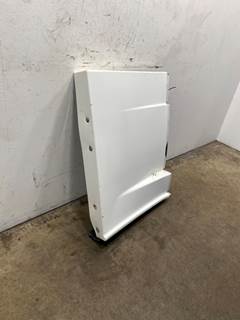 Used Freightliner Cascadia 125 RH Rear Fairing