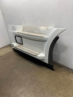 Used Freightliner Cascadia 126 RH Front Fairing