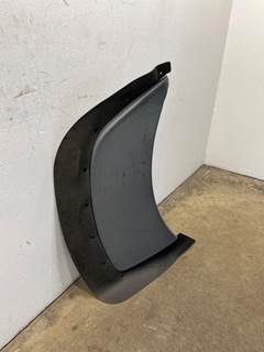 Used Freightliner Cascadia 126 RH Rear Tandem Fairing