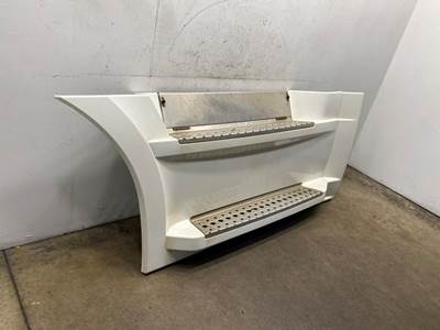 Used Freightliner Cascadia 126 LH Front Fairing