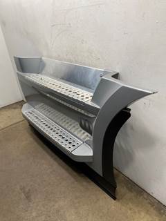 Used Freightliner Cascadia 126 RH Front Fairing