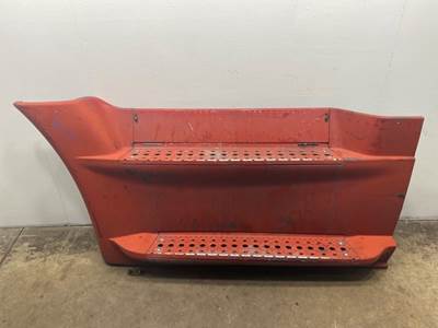 Used Freightliner Cascadia LH Front Fairing