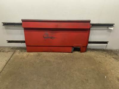 Used Freightliner Cascadia LH Center Fairing