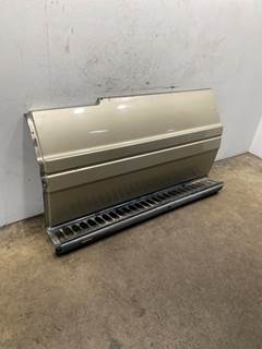 Used Freightliner CST 120 RH Center Fairing