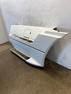 Used Freightliner Columbia RH Front Fairing