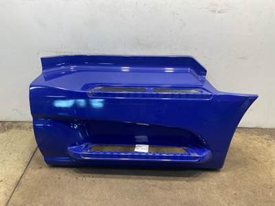 Used International LT625 RH Front Step Fairing