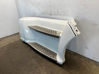 Used Kenworth T660 RH Front Fairing