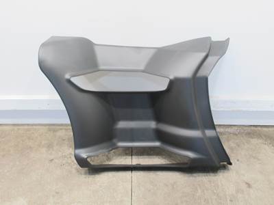 New Aftermarket Kenworth T680 RH Rear Fairing