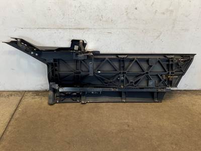 2022 Used Kenworth T680 LH Front Step Fairing For Sale | Dorr, MI ...