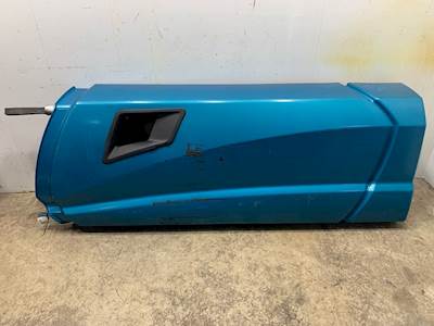 Used Kenworth T700 LH Center Fairing