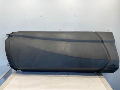 Used Kenworth T700 RH Center Fairing