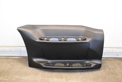 New Aftermarket Peterbilt 579 LH Front Fairing w/o Tool Box Hole