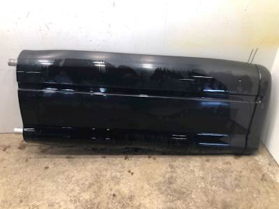 Used Peterbilt 587 LH Center Fairing