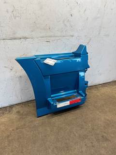 Used Volvo VNL Gen 2 RH Rear Fairing