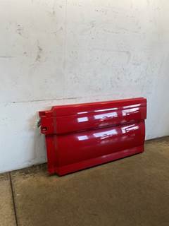 Used Volvo VNL Gen 2 LH Center Fairing