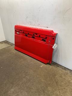 Used Volvo VNL Gen 2 RH Center Fairing