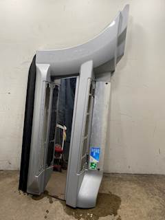 Used Western Star 5700 LH Front Fairing