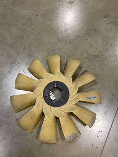 Used BorgWarner XD11 Fan Blade 32" CW For Paccar MX13 Engine