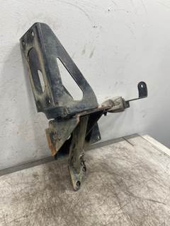 Used Western Star 4700 RH Front Fender Bracket